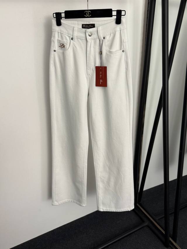 Style No. 20258466 Loro Piana*Lp New Logo Embroidered Pocket Versatile Slimming