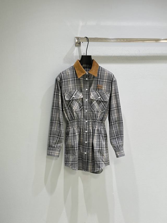 25Ss New Winter Arrival! Inspired by men's shirts, this flannel skirt combines a