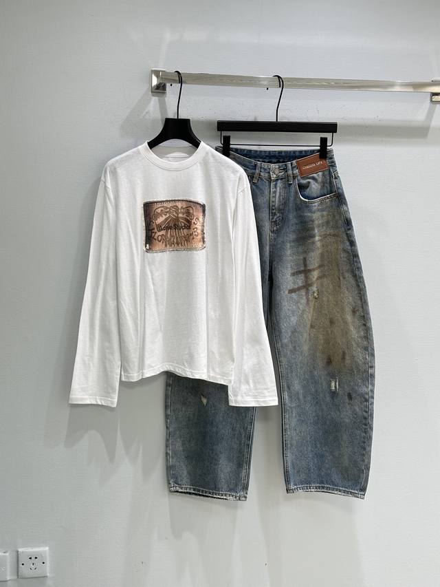 25Ss New Autumn/Winter Arrival! This round neck long-sleeved T-shirt is made of