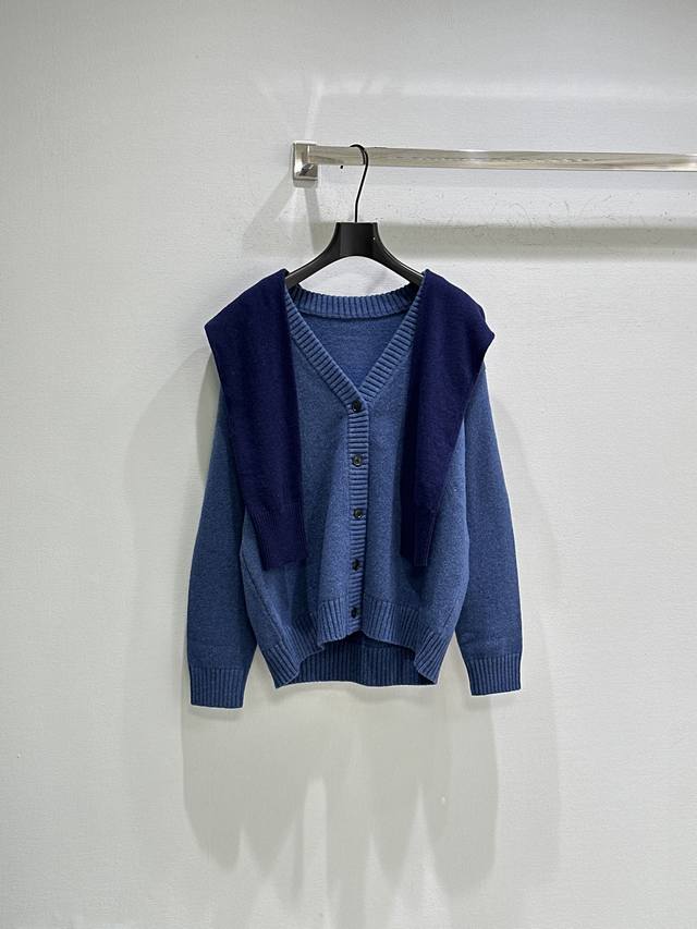 25Ss New Winter Arrival! Faux two-piece shawl-style hooded cardigan sweater, whi