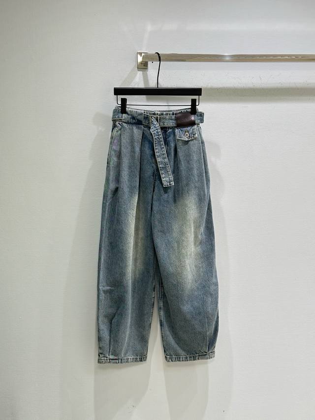 25Ss New Winter Arrival! Medium-weight washed cotton denim jeans with an adjusta