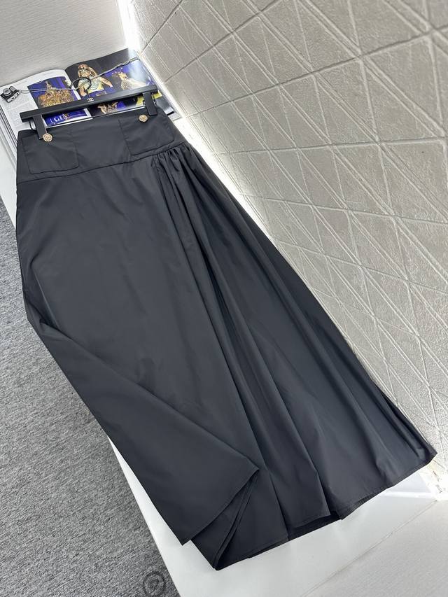 p260Chane*2026 New Arrival Navy Collared Top and Pleated Skirt Set Custom Yb Imp