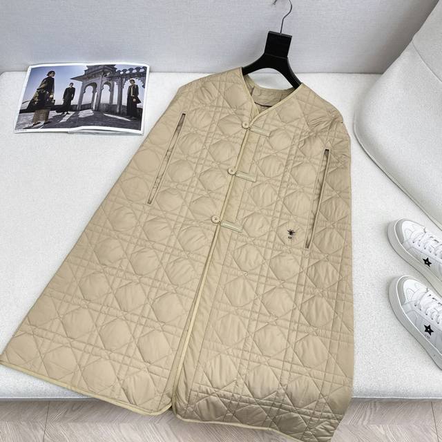 Cd 25Ss Autumn/Winter Newest Princess Diana Pattern Quilted Coat with Turn-Down