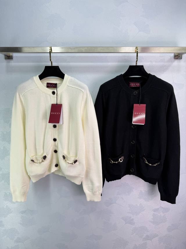 Gu*26 Early Spring New Knitted Cardigan, made of soft wool with an ultra-delicat