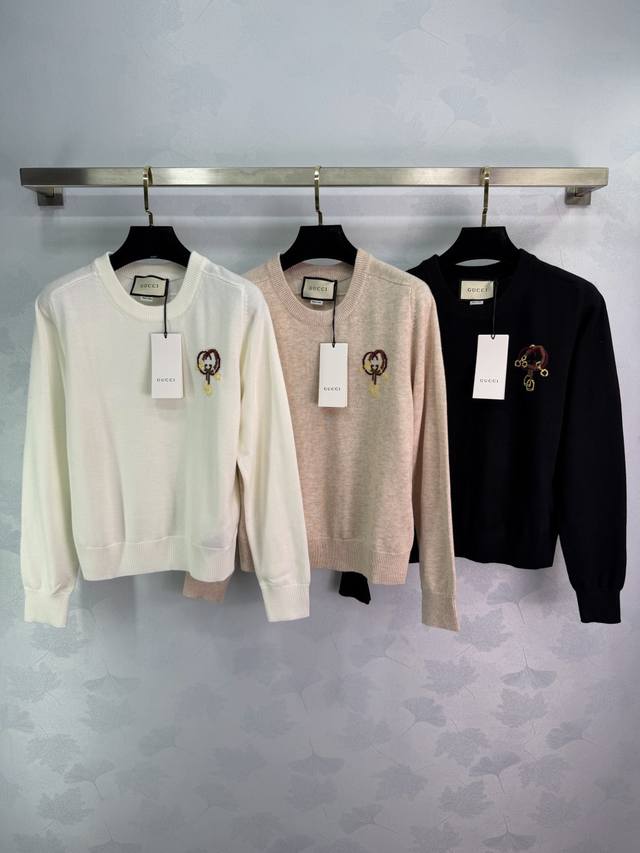 Gucc*2026 Early Spring New Arrival Collection! New Year's Embroidered Letter Log