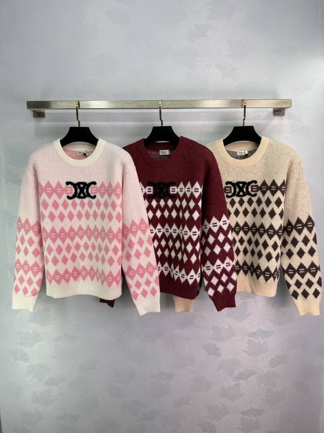 Ce*25 Autumn/Winter New Sweater with a retro yet stylish diamond pattern. The bl
