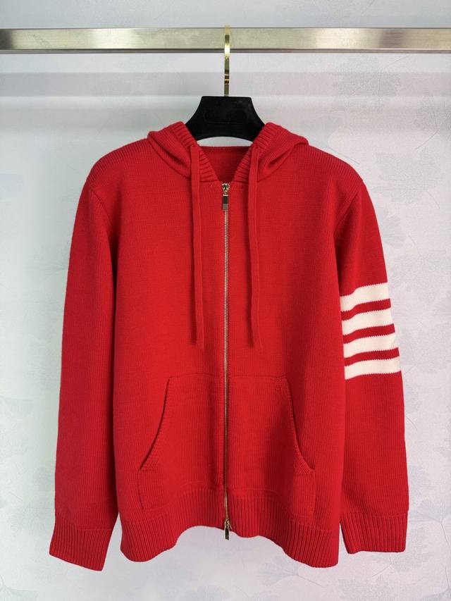 Tb*25 Autumn/Winter New Christmas Limited Edition Red Hooded Zip-Up Cardigan. Ma