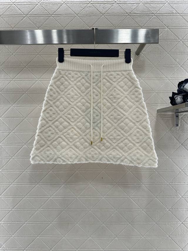 Louis Vuitto*2026 New Arrival Jacquard Knit Cardigan and Skirt Set Custom Yb cas