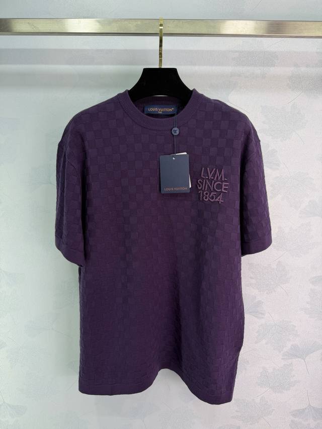 Lou*2026 Early Spring Collection Purple Knit Short-Sleeve T-Shirt. Made of soft