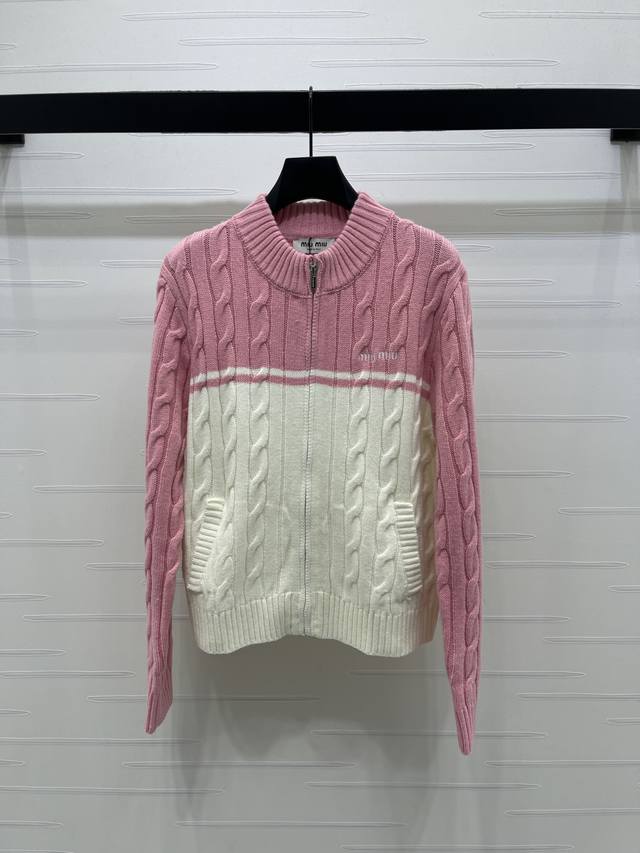 New Arrival! High-Quality Original Miu Mi*2026 Early Spring Collection! Zippere
