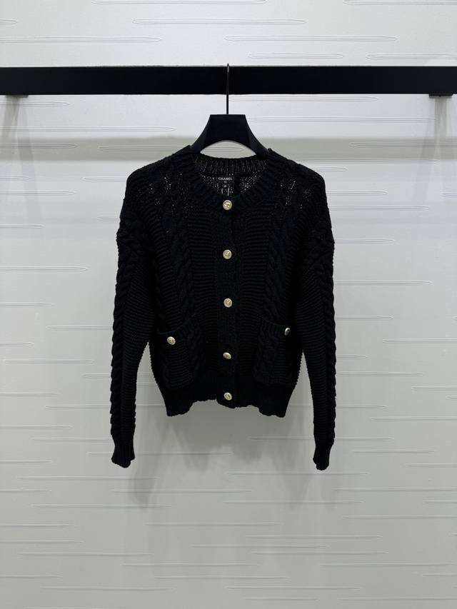 New Arrival! High-Quality Original Chanel* 2025 Autumn/Winter Collection! Crew N