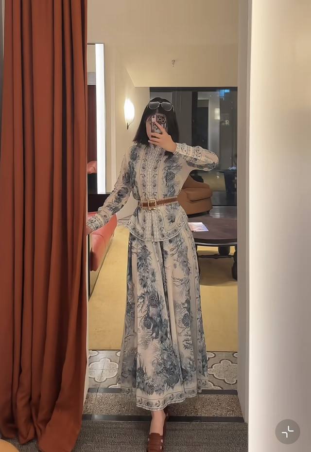 Zimmerma*N Zimmerma, an Australian brand, presents a high-end custom-made two-pi