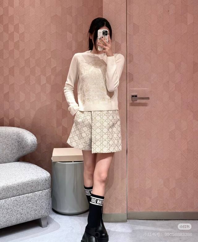 Dio* New high-end custom 100% wool yarn fabric, heavy-duty embroidered five-poin