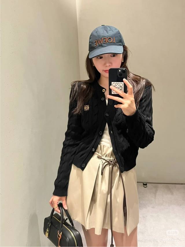 Loew* New Customized Chest Embroidered Logo Cable Knit Slim Fit Button-Down Roun