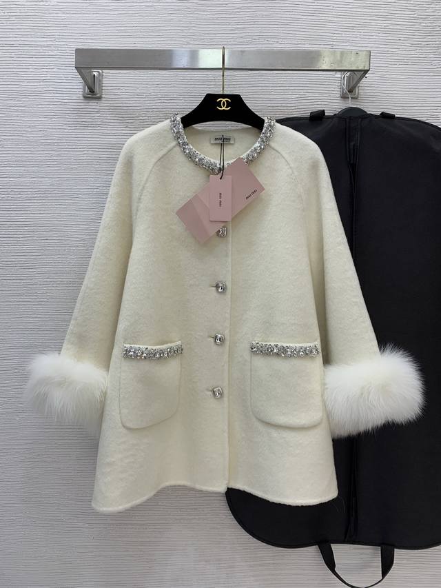 Miumi*U*Miumi's New Christmas Hot Item, Super Popular New Year's Outfit, Recomme