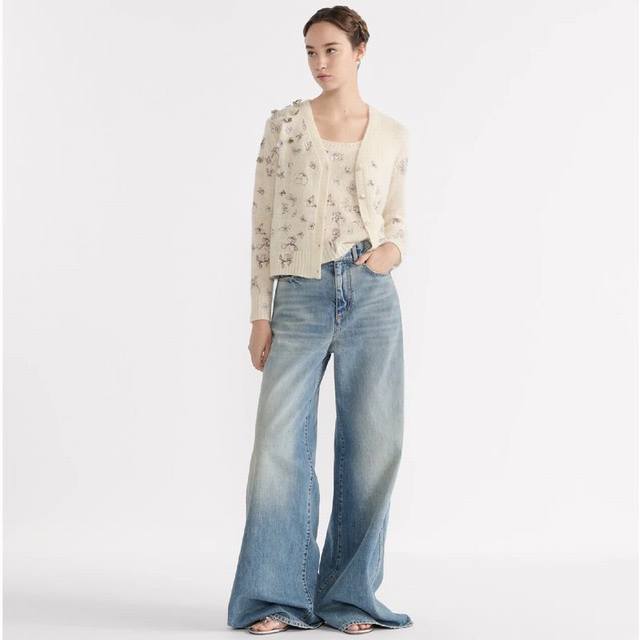 Dio* New High-End Custom Mohair Fabric, Soft and Skin-Friendly! D-brand logo but