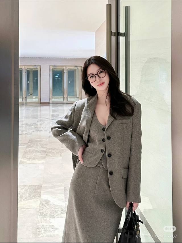 Saint Laurent Winter New Arrival! High-end custom-made thickened woolen fabric