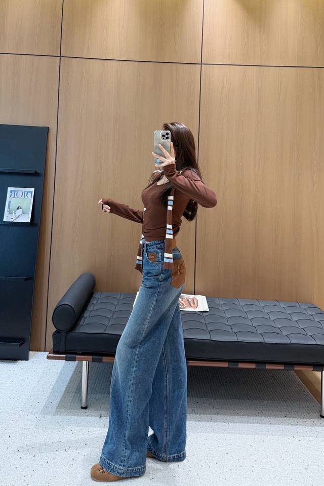 New high-end custom-made washed denim cotton jeans with fleece lining and thick