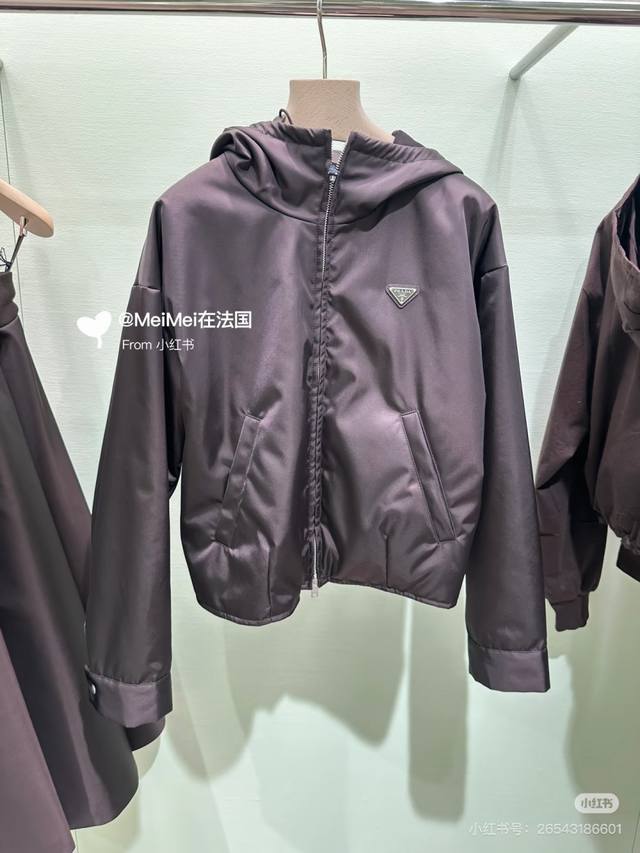 prad* Autumn/Winter New P-brand Custom Classic Metal Triangle Logo Double Zipper