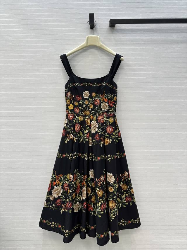 Highly recommend Agua By Agua Bendita's new resort collection: a black floral s