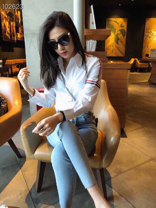 Classic best-selling style, simple and high-end, versatile, available in one co