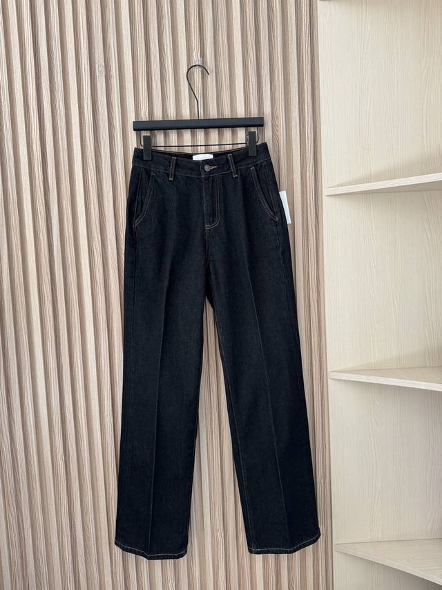 The Row Spring/Summer 2026 New Arrival: Minimalist High-End Old-Money Style Stra