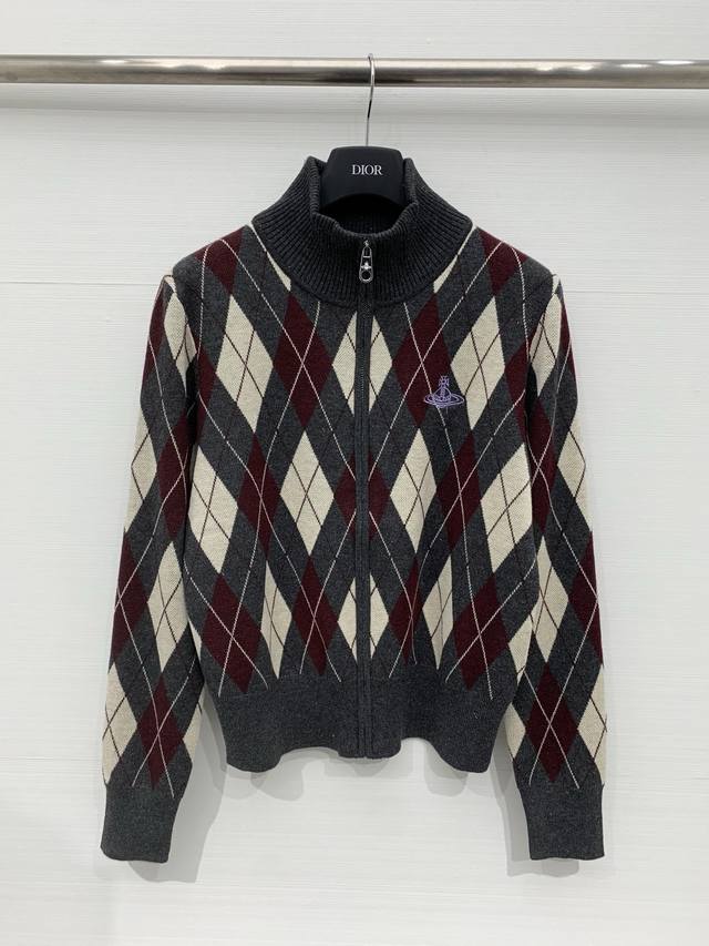 Vivien Westwood Fall/Winter 2025 New Diamond-Patterned Chain Cardigan with Logo