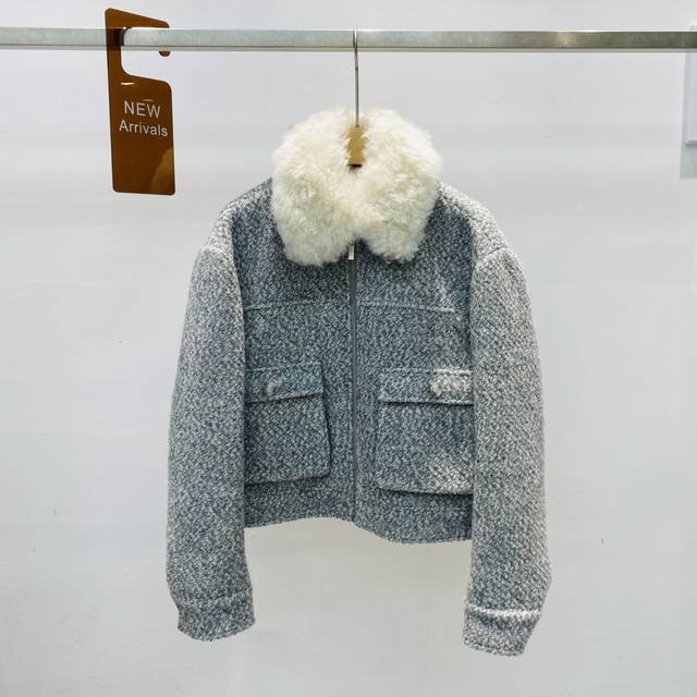 New Chanel-style elegant slim-fit classic warm down jacket with detachable fur c