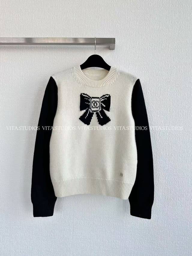 Hot Item In Stock Bow Long-Sleeve Sweater Made of wool and cashmere blend fabric