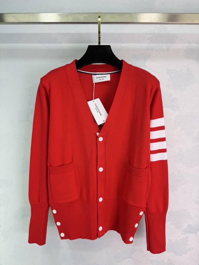 Tb*26 Early Spring New Classic Red Four-Striped Cardigan, made of high-quality w