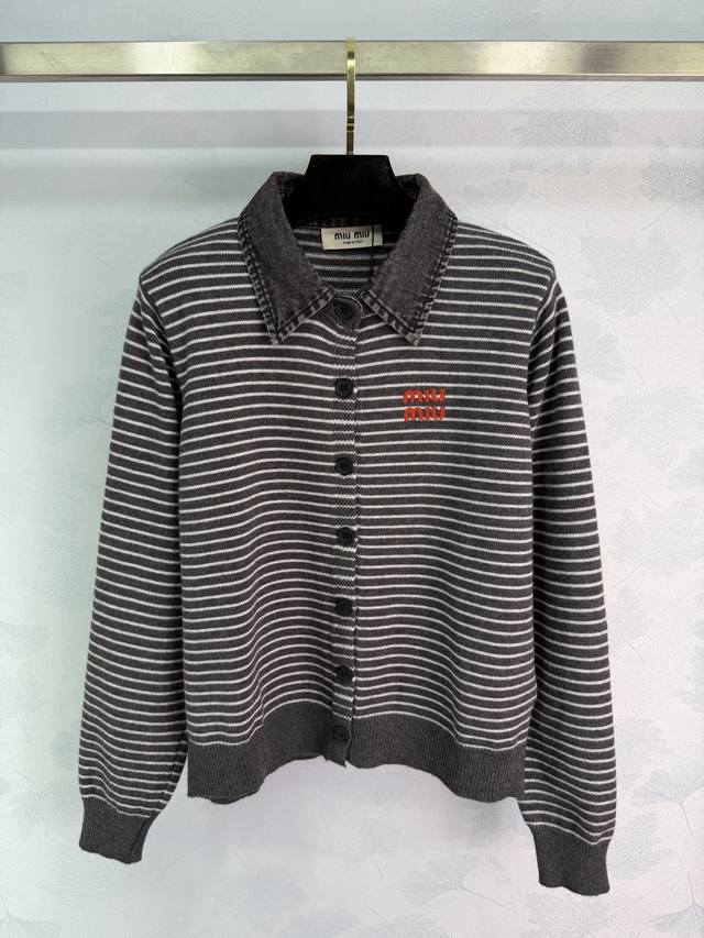 Miu*25 Autumn/Winter New Striped Knit Cardigan. Gray and white pinstripes with a