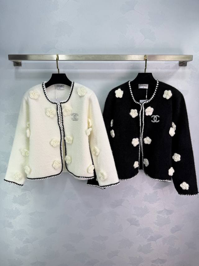 Ch* 2026 Early Spring New Style 3D Floral Crew Neck Knit Cardigan! Made from cus