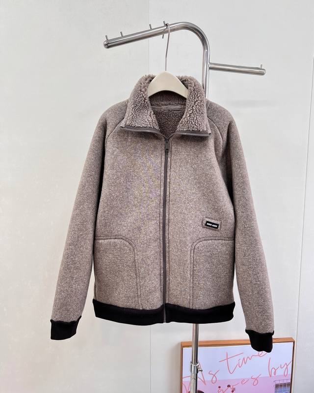 Miumiu 25Ss Autumn/Winter New Arrival - Warm Maillard Color Scheme! Get your fir