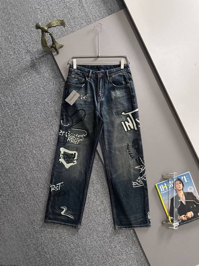 Paris 2025 All-Season Loose-fitting Straight Leg Jeans, a must-have for trendy,