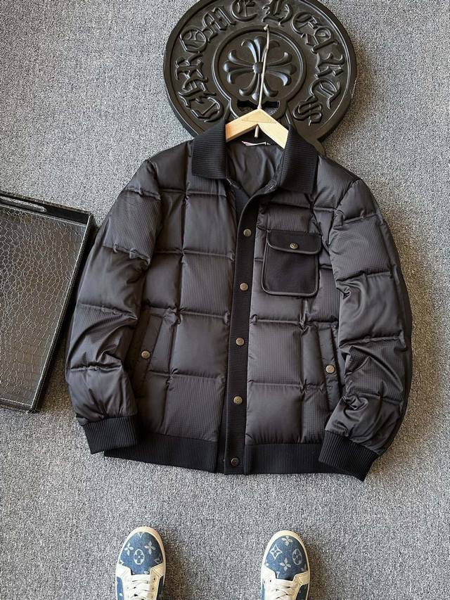 Original factory-made down jacket! A popular item! Prada's new light luxury urb