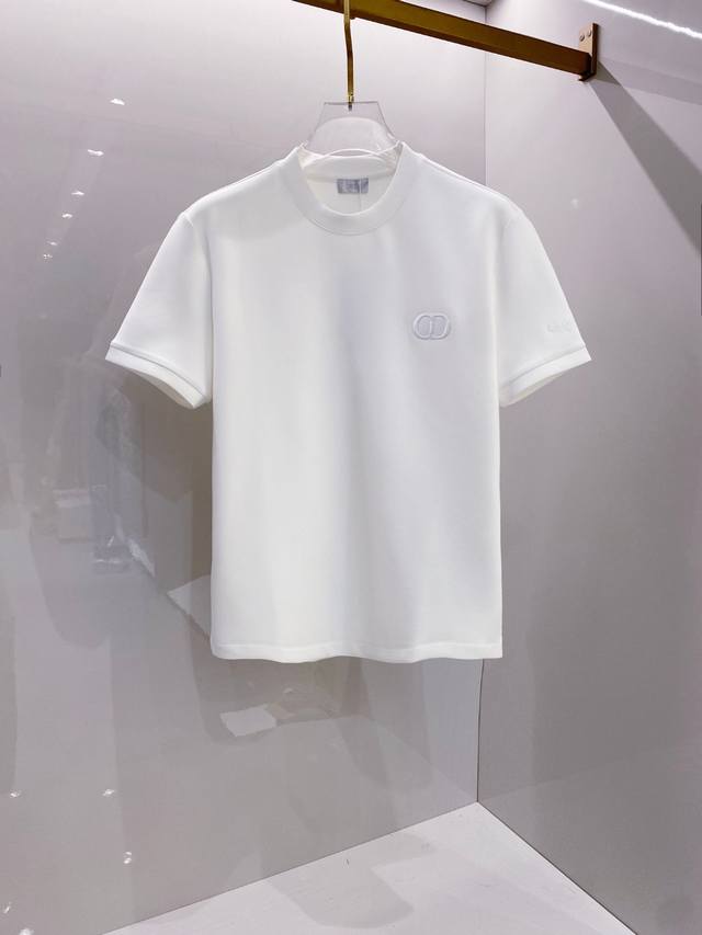 Supports returns and exchanges after the New Year. Di#Or 2025 Fall/Winter Air La