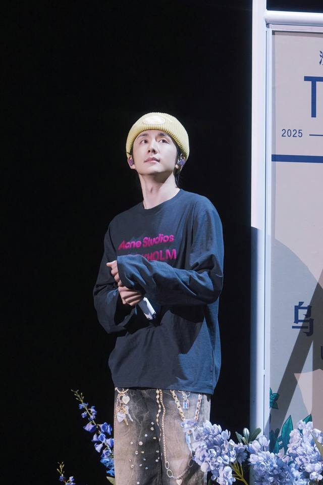 Acne Studi* 26Ss Limited Edition 1996 Letter Long-Sleeve T-Shirt | Exclusive Hig