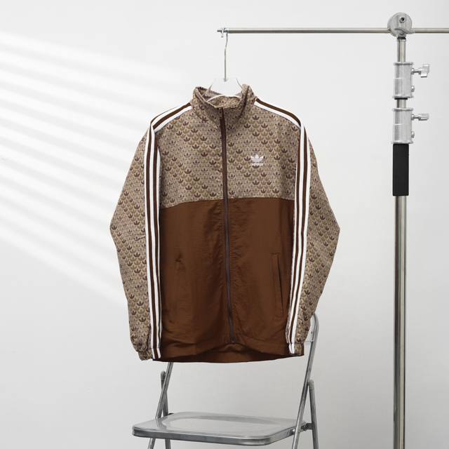 Factory direct supply Adidas | Originals 2924 patchwork all-over print jacket Co