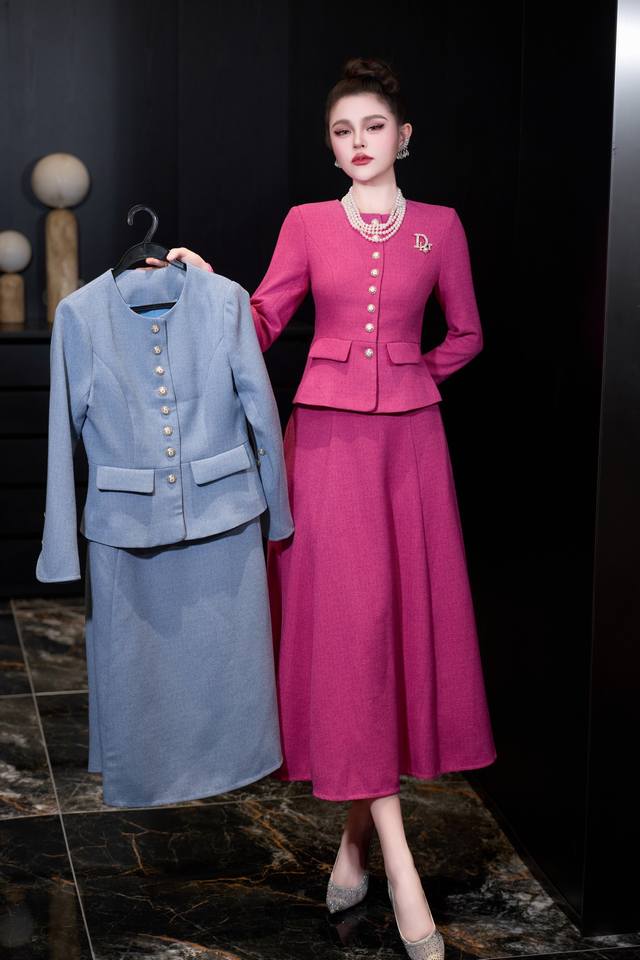 Dior series set, top and jacket paired with a full-skirted midi skirt, exuding e